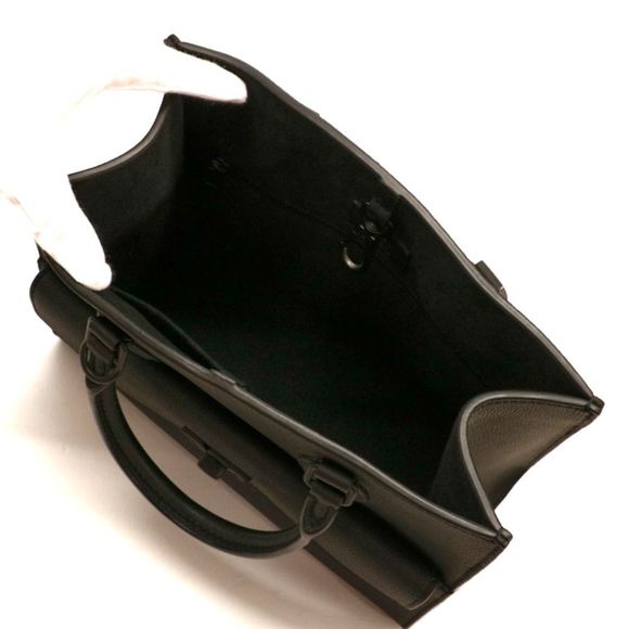 Louis Vuitton Tote Bag Lock Me Calf Leather Noir Black PM 2way Shoulder Bag - Picture 5 of 6